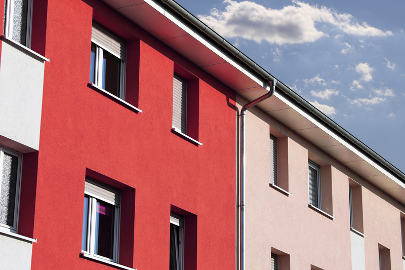 rénovation par ravalement de façade sur immeuble à bourg en bresse